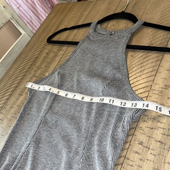 Fun 🤩 Fit & Flair Key 🔑 hole back Dress 👗 beach 🏖️ boardwalk Festival cool! - Picture 7 of 17